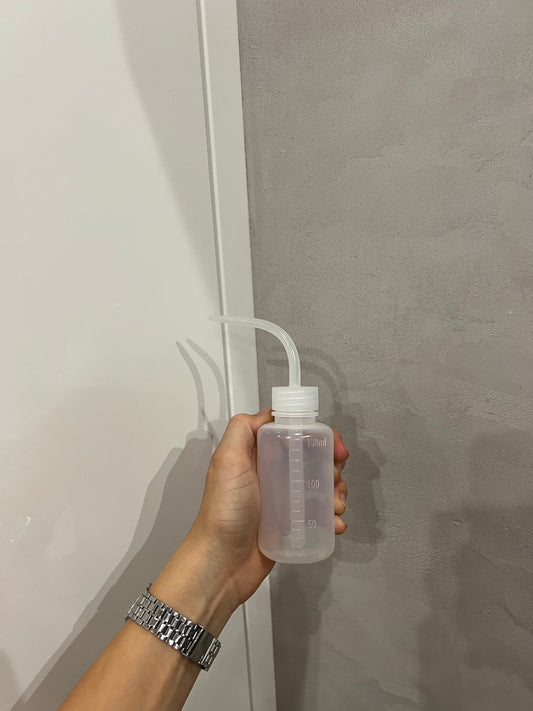 Stříkací lahev na zalévání (150ml)